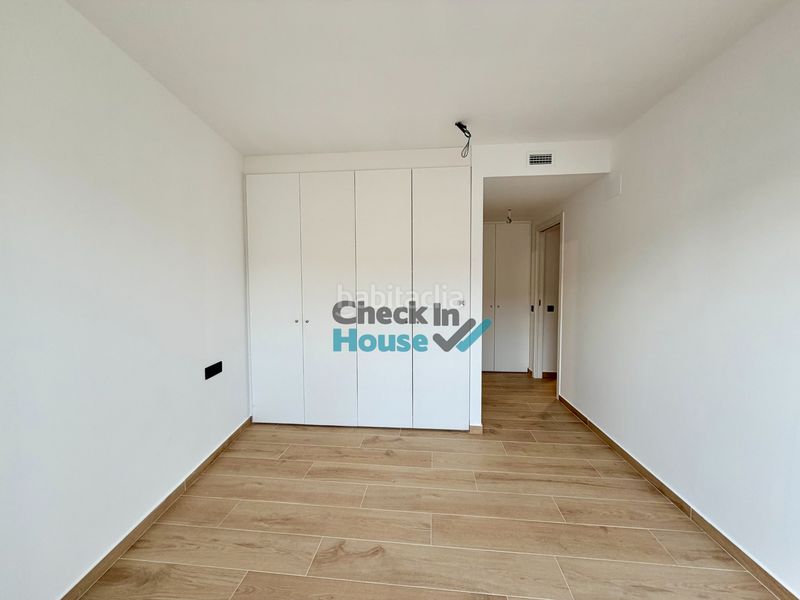 Foto 30c6114e-2f20-484b-99cd-c805d42060ba. Àtic amb calefacció aparcament piscina a Poble Calonge