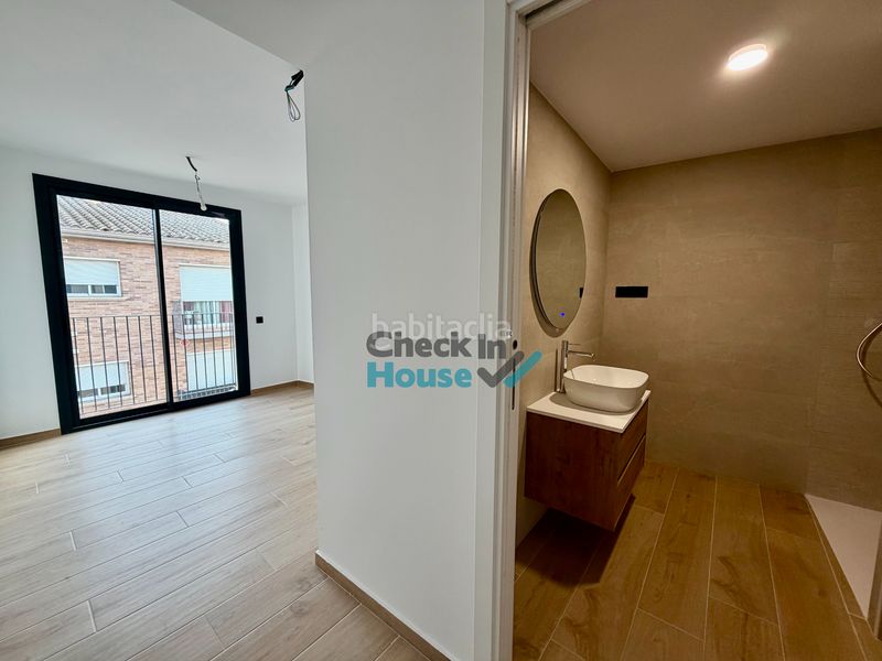 Foto cd378ff4-5fa9-4589-87c2-0a2a3433a010. Àtic amb calefacció aparcament piscina a Poble Calonge