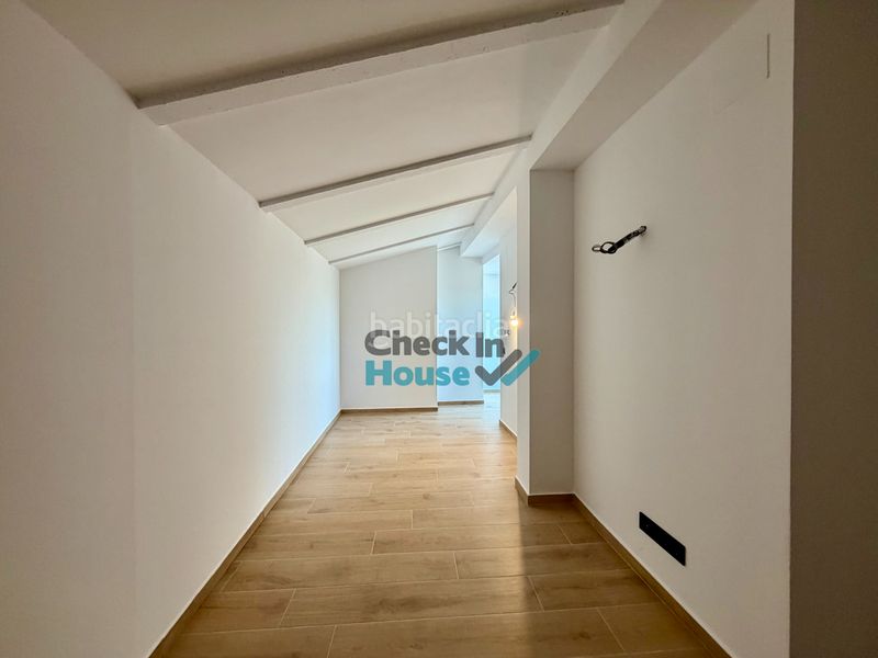 Foto f511adbd-85f6-4efb-8fbc-8bb69f2a9664. Àtic amb calefacció aparcament piscina a Poble Calonge