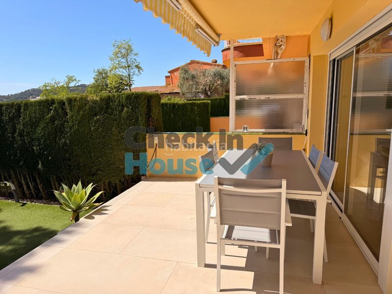 Foto e51721ab-0766-4d2c-ab80-29651bf5a0d0. Planta baixa amb aparcament piscina a S´Agaró