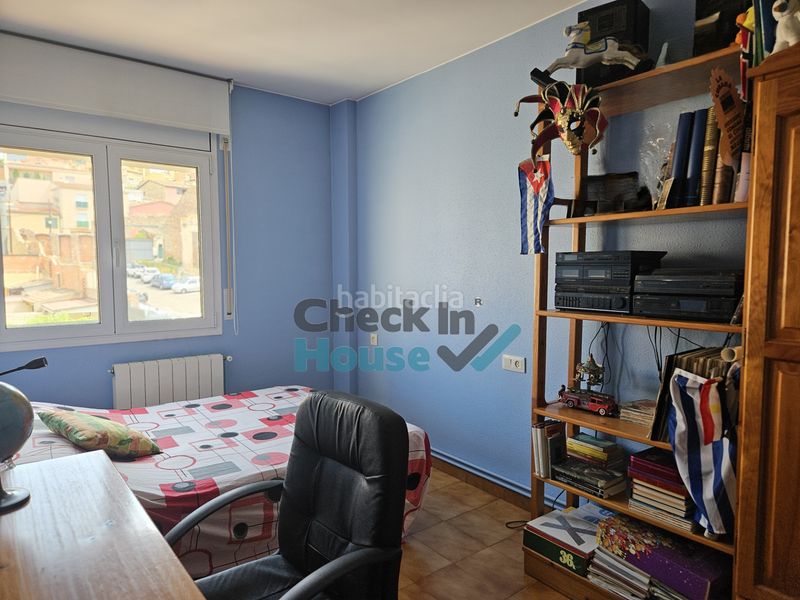 Foto c9e3b72c-ba7c-4c79-89f2-62352216e3e4. Casa adossada amb xemeneia calefacció aparcament a Llagostera