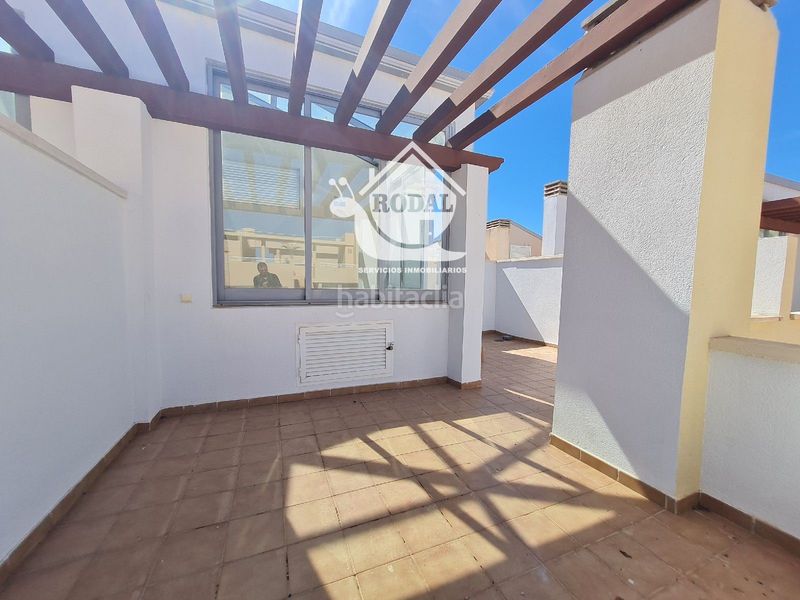 Foto b8ad9983-da08-4f22-bdcd-c5536900d03e. Àtic amb calefacció aparcament piscina a Puerto Rey Vera