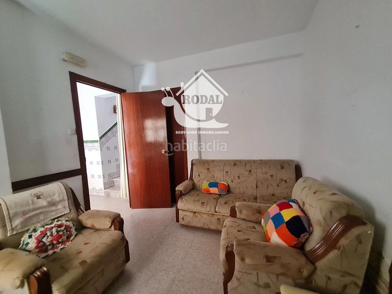 Foto a70f7702-48b5-4381-8ad6-289493acdece. Dúplex a rioja 6 a Pechina