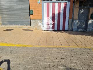 Parking coche en Nijar 17. Se venden plazas de garaje para  coches y motos desde 6.500
