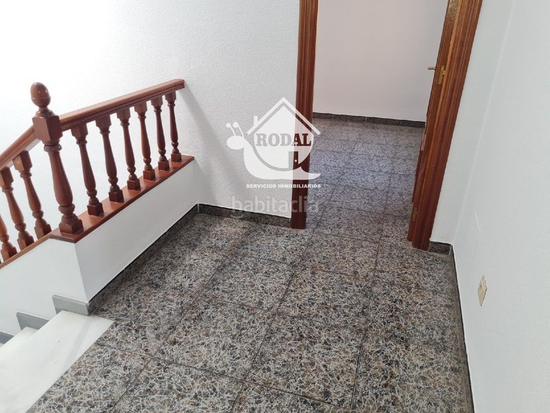 Foto 06bd1c16-9d21-42b3-9ead-b63cec701552. Alquiler dúplex en ruiseñor 17 se alquila duplex en el barrio San Luis en Almería