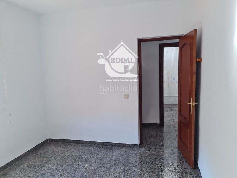 Foto 77c6817f-184c-46d4-a7fe-104a8eb03f2d. Alquiler dúplex en ruiseñor 17 se alquila duplex en el barrio San Luis en Almería