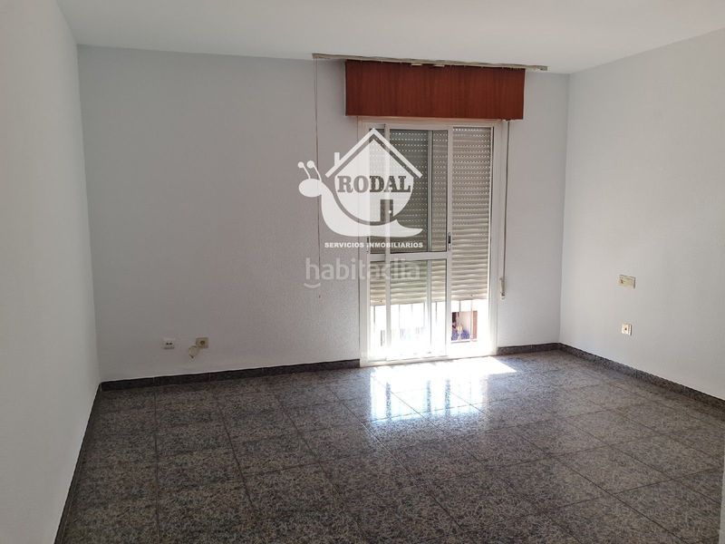 Foto a8f3d0e6-4e4c-41c6-8401-7a73843e3f48. Alquiler dúplex en ruiseñor 17 se alquila duplex en el barrio San Luis en Almería