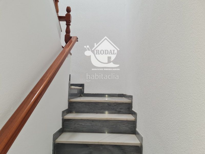 Foto a9607484-c707-4038-a433-24905c8ed1ae. Alquiler dúplex en ruiseñor 17 se alquila duplex en el barrio San Luis en Almería