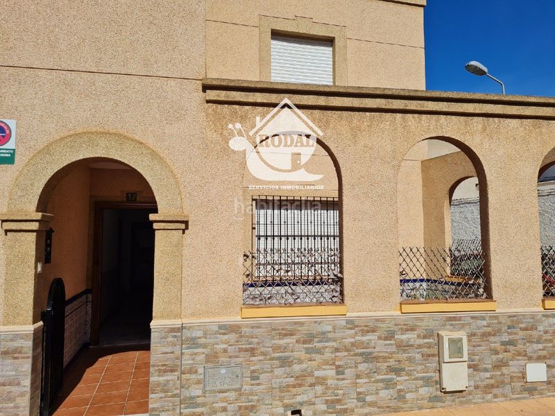 Foto de42ea03-fb5c-4880-8cad-f729b02de710. Alquiler dúplex en ruiseñor 17 se alquila duplex en el barrio San Luis en Almería