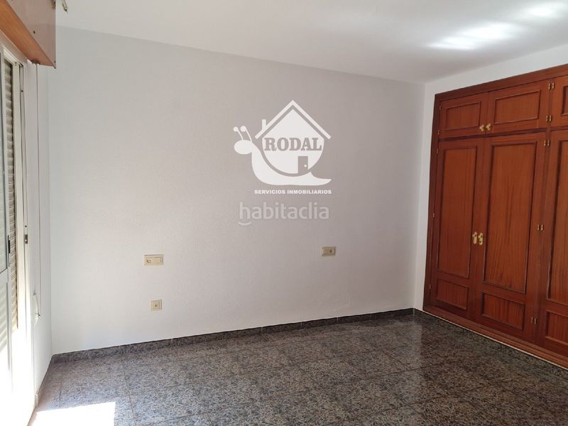 Foto e87b5f86-8a0e-4c6e-928d-b8bd1fca4963. Alquiler dúplex en ruiseñor 17 se alquila duplex en el barrio San Luis en Almería