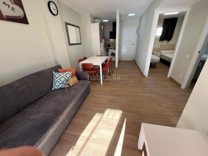 Foto f0a0ff89-7347-45b0-8240-2c43000734e6. Piso en Playa Levante Benidorm