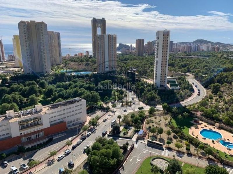 Foto 0285f0d4-5cea-4f19-bf2c-75c1716e734f. Pis a Via Parque Benidorm