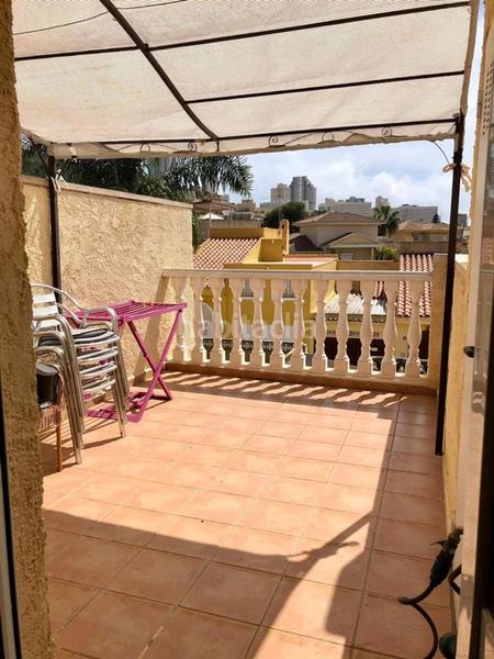 Foto f0448163-4404-4b8c-98fb-70e1a2a5cd4d. Casa a schiera con piscina in Sierra Helada Benidorm