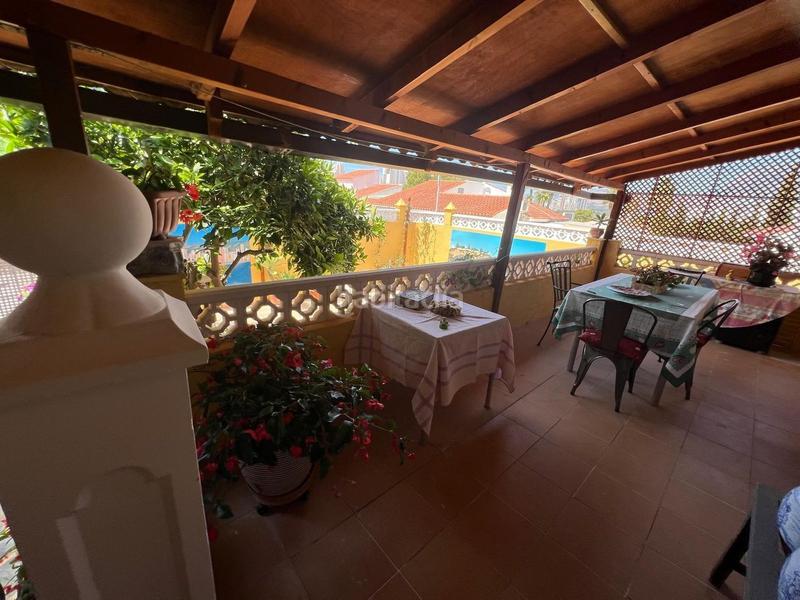 Foto e056034e-7710-4838-8a40-13f7259905c6. Maison jumelée avec piscine dans Sierra Helada Benidorm