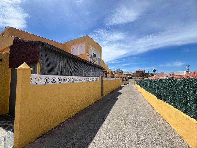 Foto 8682dbde-7b03-49af-92e1-27c44cbf2eed. Semi detached house with pool in Sierra Helada Benidorm