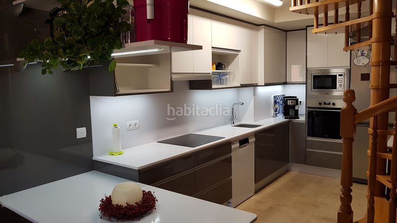 Foto b7ee193e-915d-436f-92c2-6e29e673f5b3. Àtic a Cala Alta-Veramar Vila Joiosa (la)