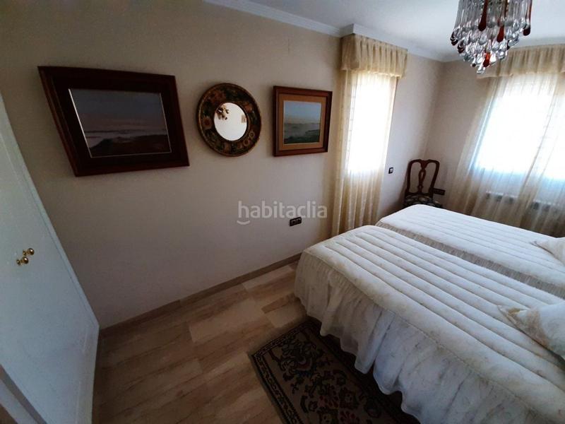 Foto 8ebd792b-56ba-4a75-945a-f3ed17213c04. Appartamento con piscina in Playa Levante Benidorm