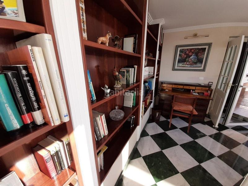 Foto 294bbac5-1ebc-42a4-9e34-a56291ef3966. Pis amb piscina a Playa Levante Benidorm