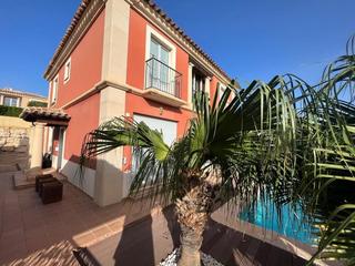 House in Golf Bahía