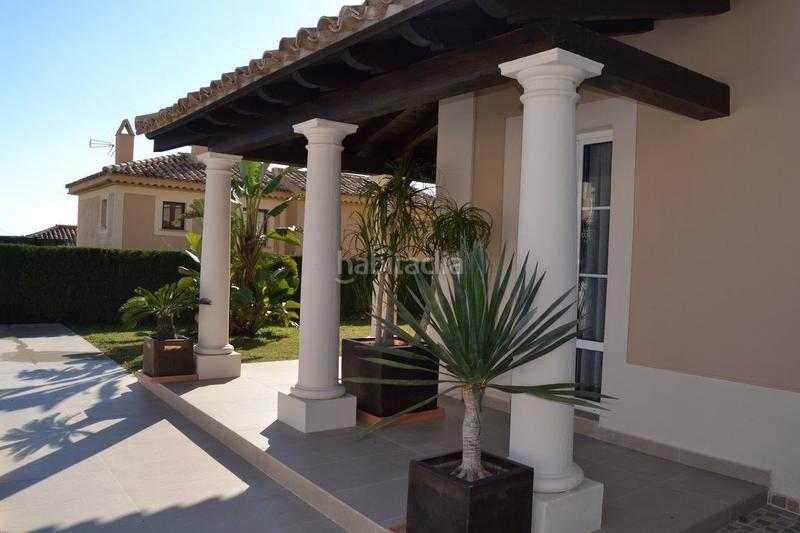 Foto 2a6c4c69-c918-4a64-a8a8-f0c63e5dff61. Casa con piscina in Golf Bahía Finestrat