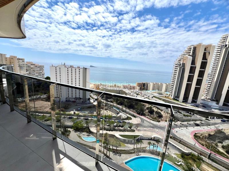 Foto 4c8f90aa-e8fa-4772-9608-df02bfc14177. Appartement avec piscine dans Playa Poniente Benidorm