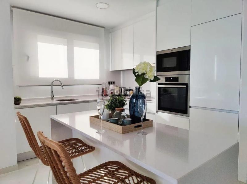 Foto b616d54a-e4bf-464e-a55a-349074e288bc. Appartement mit pool in Playa Poniente Benidorm