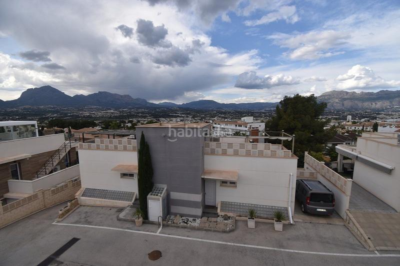 Foto 3dd4662a-cbf7-483f-b21a-eb9f9ad7df82. Casa adossada amb piscina a L´Albir Alfàs del Pi (l´)