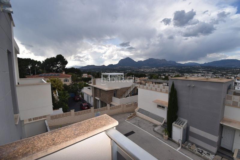 Foto 25cc85a3-85c0-4186-bf3c-7f6c6c1cd246. Reihenhaus mit pool in L´Albir Alfàs del Pi (l´)