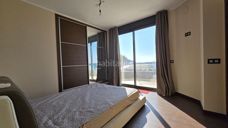 Foto c1686857-11e8-4e50-a7b1-9b802256cdf2. Local comercial en Puerto Calp