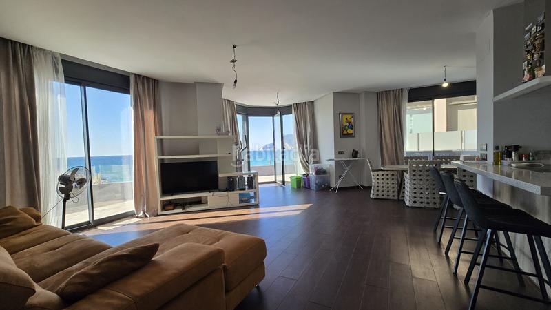 Foto f702af0c-da12-4c63-a8b9-61c0c1b3af4d. Local comercial en Puerto Calp
