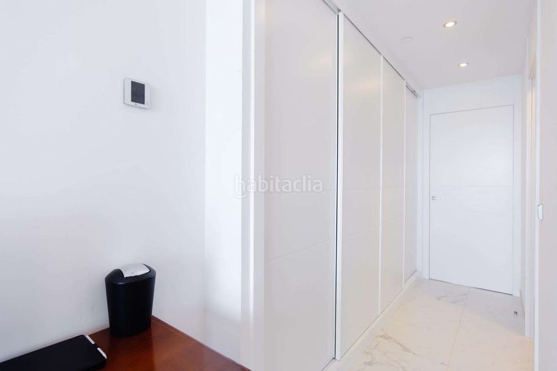 Foto 071d3020-cdf5-4225-826a-fd8ed1dd1250. Apartament amb piscina a Playa Poniente Benidorm