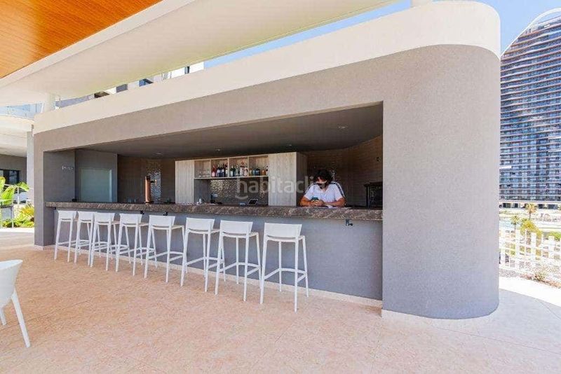 Foto 5f55388d-4401-481c-a9a7-d14fd68c9266. Apartament amb piscina a Playa Poniente Benidorm