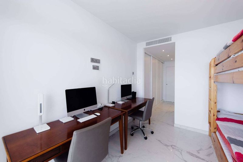 Foto 821e5f0c-01b3-4fdd-a8a0-4a98dfc9fdb0. Apartament amb piscina a Playa Poniente Benidorm