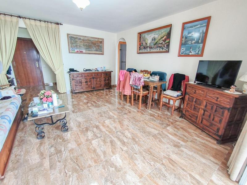 Foto 2512a54f-49ac-4bd9-a432-709aaa19621c. Piccolo appartamento in Playa Poniente Benidorm
