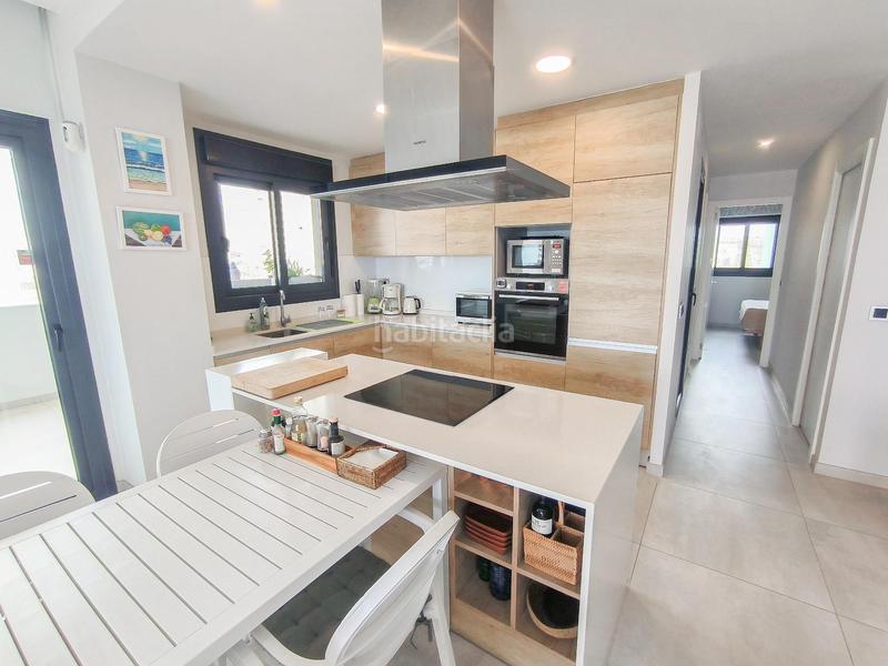Foto f095cd45-d678-478c-a7db-1cc8cc43b1a6. Apartment with pool in Playa Poniente Benidorm