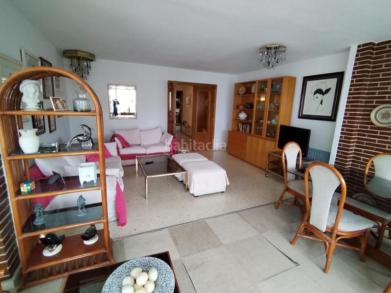 Foto 13627891-8409-450a-9208-8f7ff4a016e9. Apartament amb piscina a Levante Alto Benidorm