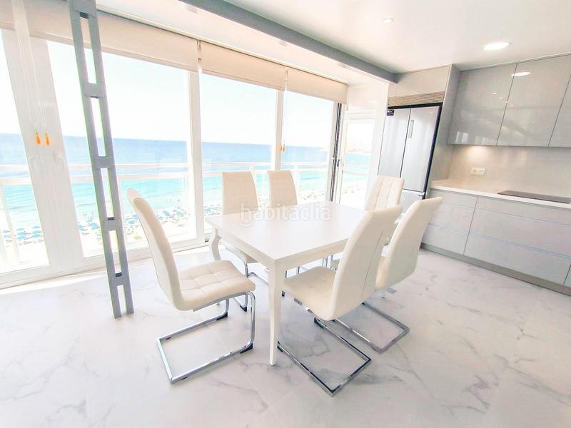 Foto 298c76d1-9488-4064-82a8-2df18cd26d14. Zweistöckige wohnung in Playa Poniente Benidorm
