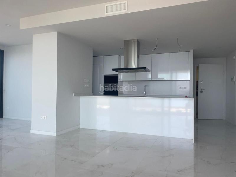 Foto c5ee3994-eb8a-4def-b867-ff2a1ca4a3fd. Apartamento en Playa Poniente Benidorm