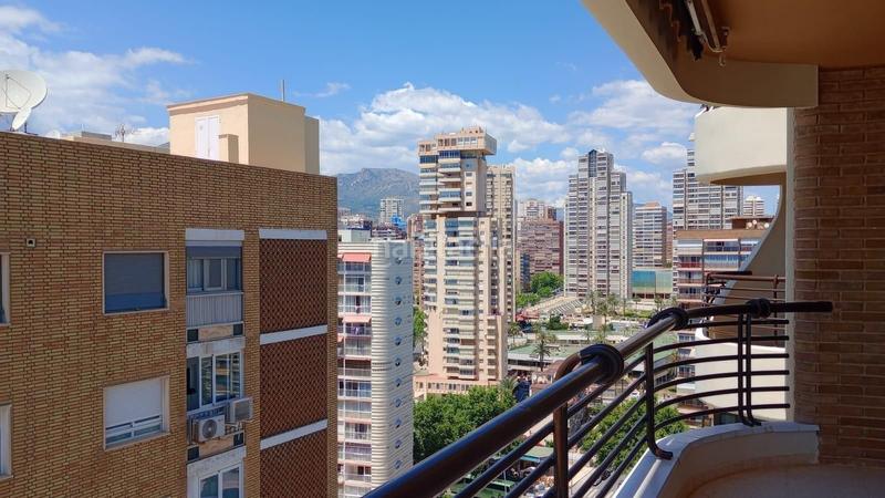 Foto ba786d37-5592-4180-8da9-7e9ad145f939. Apartamento en Playa Levante Benidorm