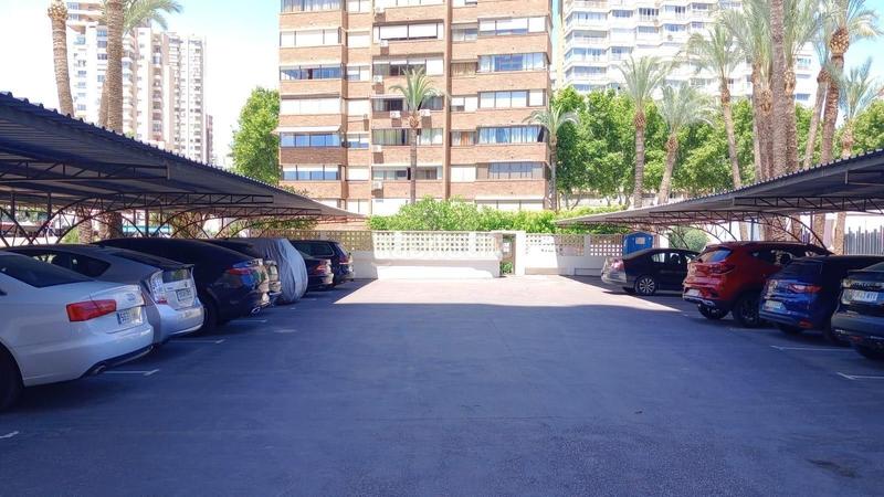 Foto 68acee11-4ae3-4bf2-a42c-3a383d5741d7. Appartement avec piscine dans Playa Levante Benidorm