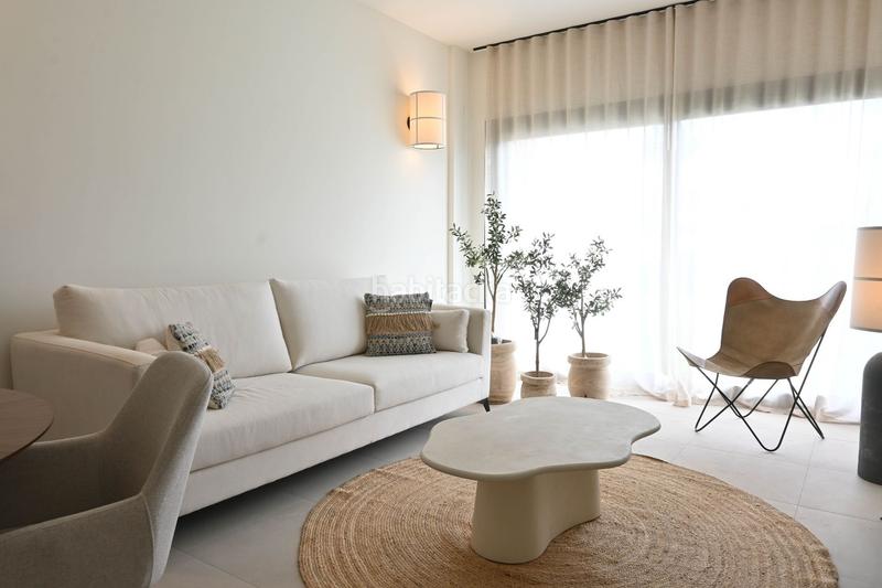 Foto 1e53917d-6be4-4255-b4aa-5761e4cc2638. Casa adossada amb piscina a Playa de los Náufragos Torrevieja