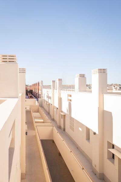 Foto 3b158c3e-7a27-47a7-8c30-32370c3e456e. Reihenhaus mit pool in Playa de los Náufragos Torrevieja