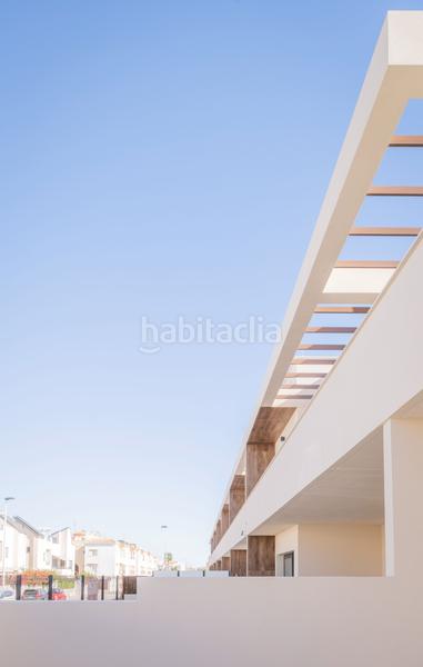 Foto 876d0a08-76b3-449e-9155-1a137415c3fd. Reihenhaus mit pool in Playa de los Náufragos Torrevieja