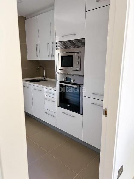 Foto 51337344-8a8d-44fb-b781-594dbf7b6fd7. Appartement avec piscine dans Playa Poniente Benidorm