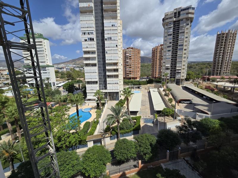 Foto d88c15b7-b61c-40db-b0d9-30032bca9074. Appartement avec piscine dans Playa Poniente Benidorm