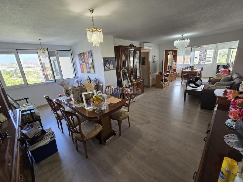 Foto 960933da-49ee-46e5-9a6a-c34fa5899aec. Appartement mit pool in Playa Poniente Benidorm