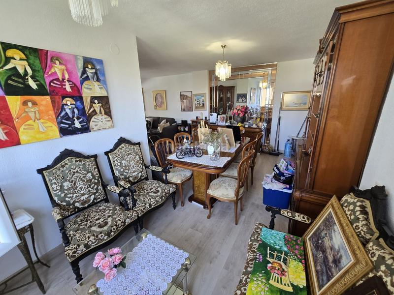 Foto f9670679-829d-4be7-bdf1-589c3d7224f1. Appartement mit pool in Playa Poniente Benidorm
