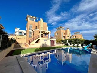 Casa a Montebello - Nou Espai