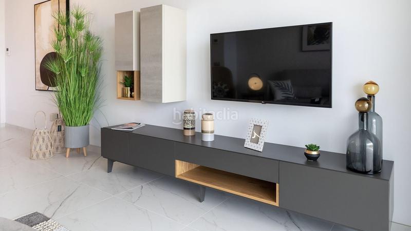 Foto 96f902a0-e478-4b63-87ff-2d3d7669582e. Appartement avec piscine dans Playa Poniente Benidorm