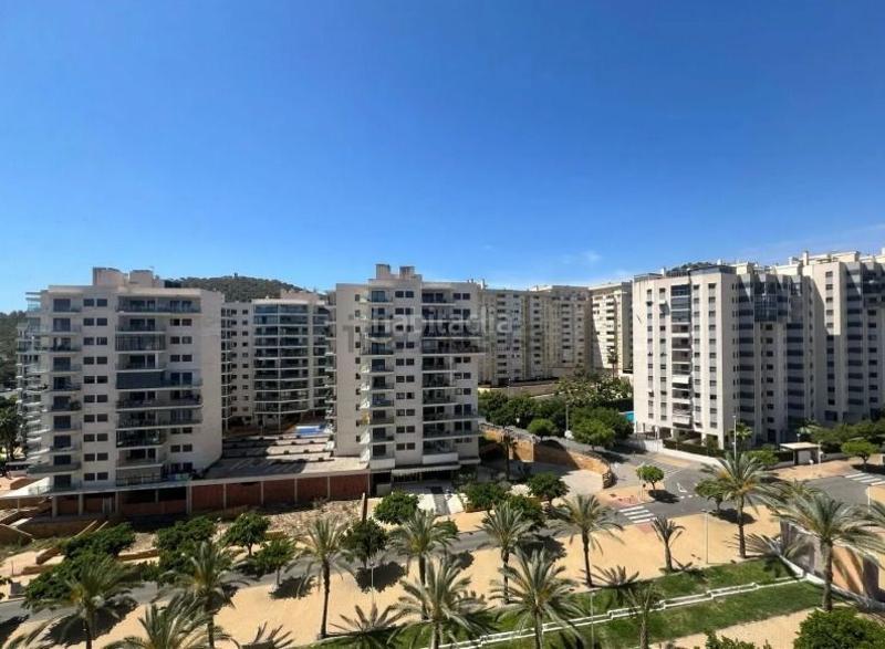 Foto 2c5e6505-3c83-49f1-aeff-a9de6a7bdd6b. Piccolo appartamento con piscina in Alitana-Casablanca Vila Joiosa (la)